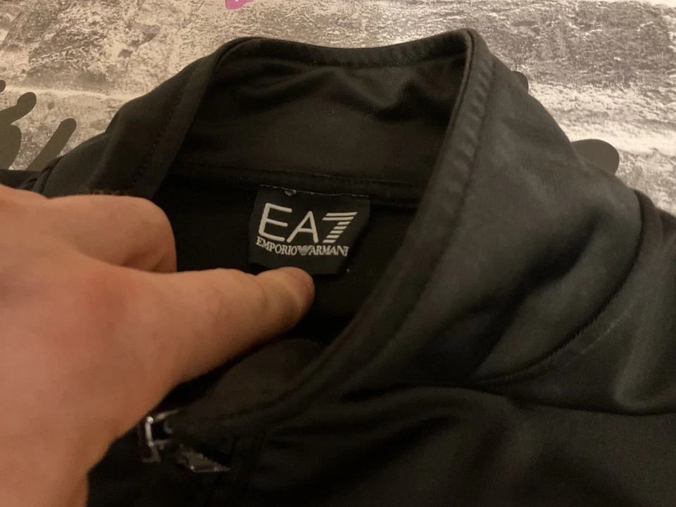 EA7 Emporio Armani black  Track Top Jacket  Mens Uk large 🔥 - Image 4 of 4