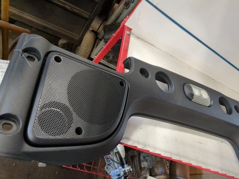 Jeep Wrangler 2017 barra antivuelco barra de altavoces montada Foto 3 de 4