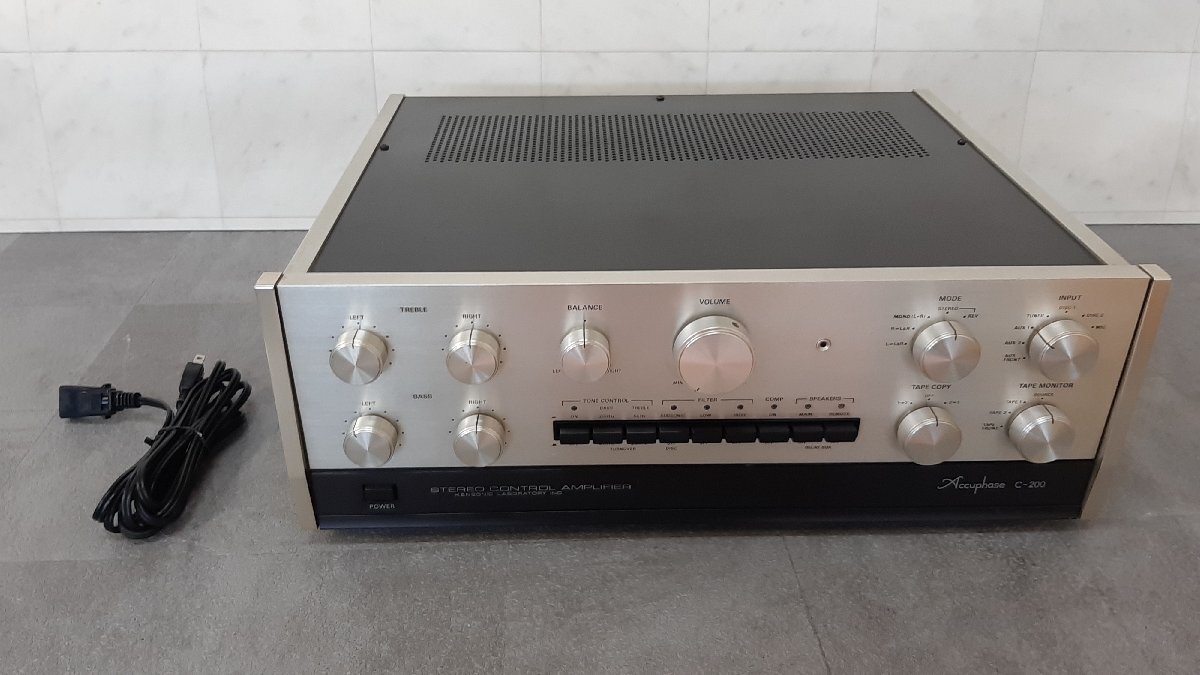 アンプ Accuphase C-200 ACCUPHASE C-200 Stereo Control Amplifier PreAmplifier Preamp