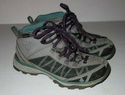 vasque women's monolith hiking boot