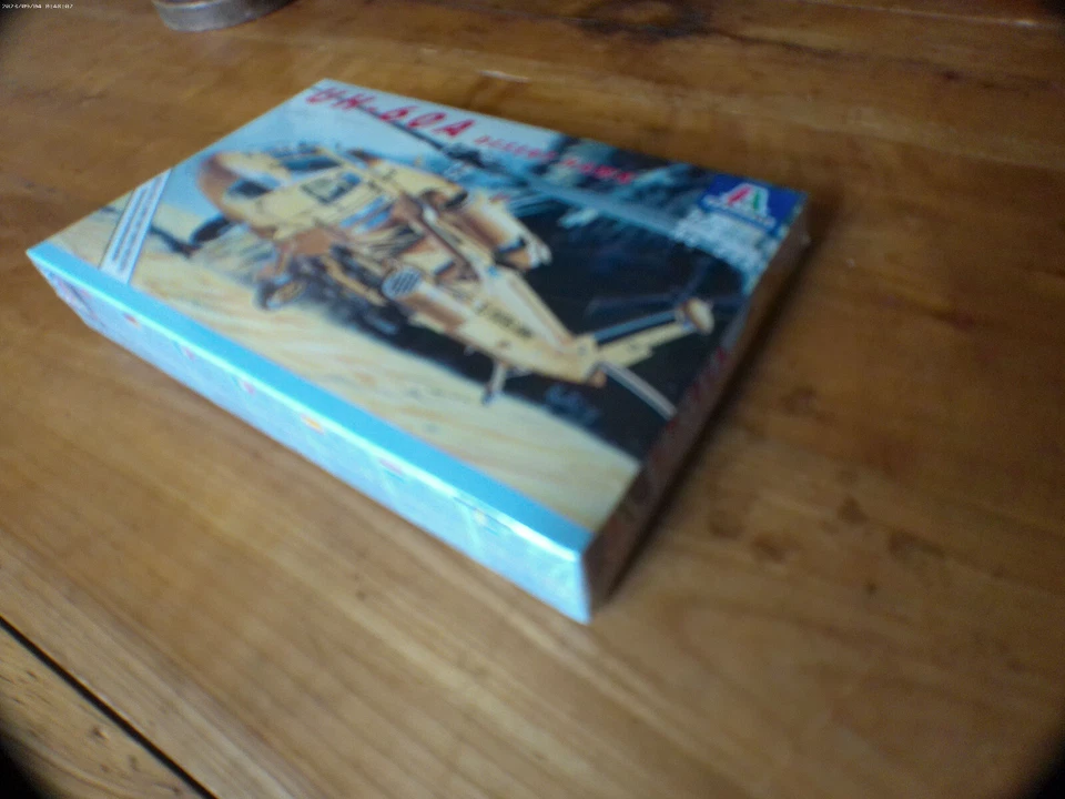 Italeri 025 UH-60A Desert Hawk NEUF SOUS BLISTÈRE version U.S.army et Turke - Photo 3/3