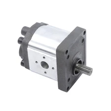 LABLT Tractor Hydraulic Pump 35861-82203 3586182202 35861-82200 For Kubota M8950