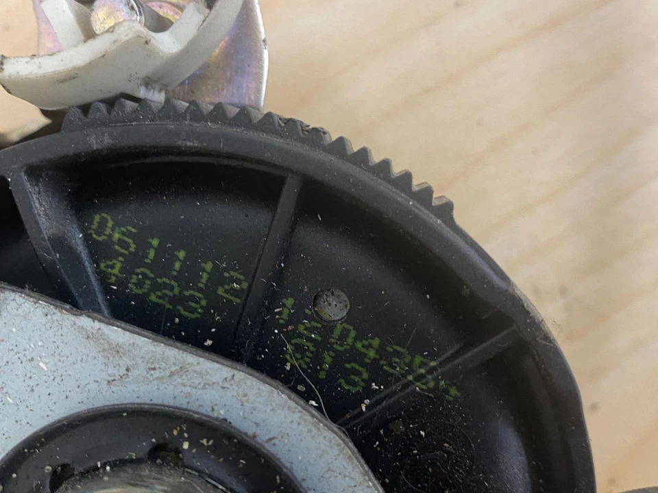 MERCEDES BENZ W212 CLASE E FRENO DE ESTACIONAMIENTO FRENO DE MANO MECANISMO PEDAL A2044201684 Foto 4 de 4