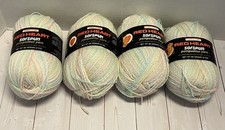 Lot of 4 skeins Red Heart Sofspun Pompadour yarn Lullaby 930 VTG