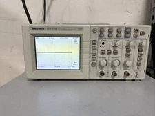 Tektronix TDS1012 2 Channel, 100MHz Digital Storage Oscilloscope For Parts