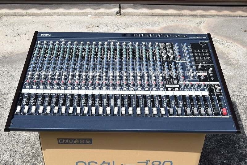 Yamaha MG24/14FX 24-Channel Input Analog Mixing Console Yamaha MG24/14FX 24-Channel Input Analog Mixing Console
