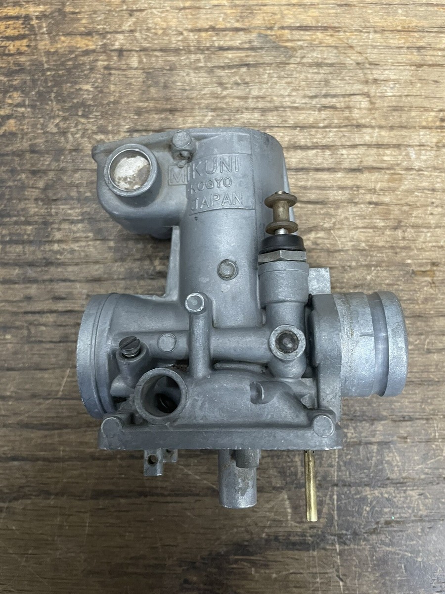 Kawasaki Z1 Mikuni VM28SC Right Outer Carburetor | eBay