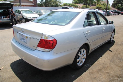 2005 Toyota Camry XLE V6 - Picture 6 of 24