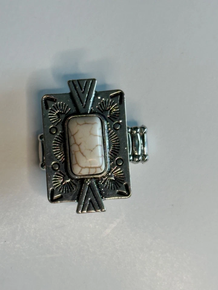 Turquoise White Stone Ring Silver Lead/Nickel Free- Aztec/Native American style - Image 3 of 4