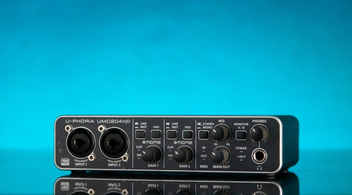 Behringer UMC204HD 2x4, 24-Bit/192 kHz USB Audio/MIDI Interface