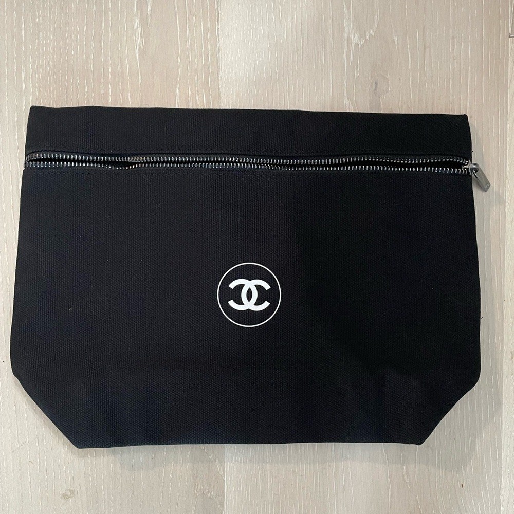 CHANEL MAKEUP コスメポーチ ブラック Chanel Beaute Black Canvas Cosmetic Makeup Pouch Clutch Bag