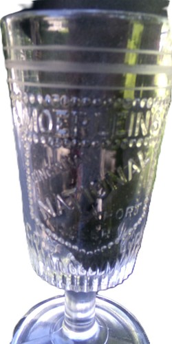 Rare Pre-Prohibition Moerleins National Embossed Glass Cincinnati, Ohio