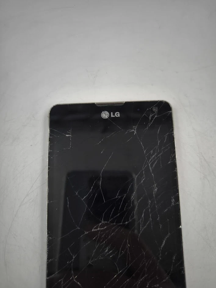 LG Optimus G E975 - Working, Screen Broken, No Accessories - Image 3 of 4