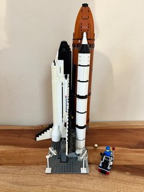 Lego Creator Expert 2010 Shuttle Adventure 10213 No Manual No Box 97% Complete