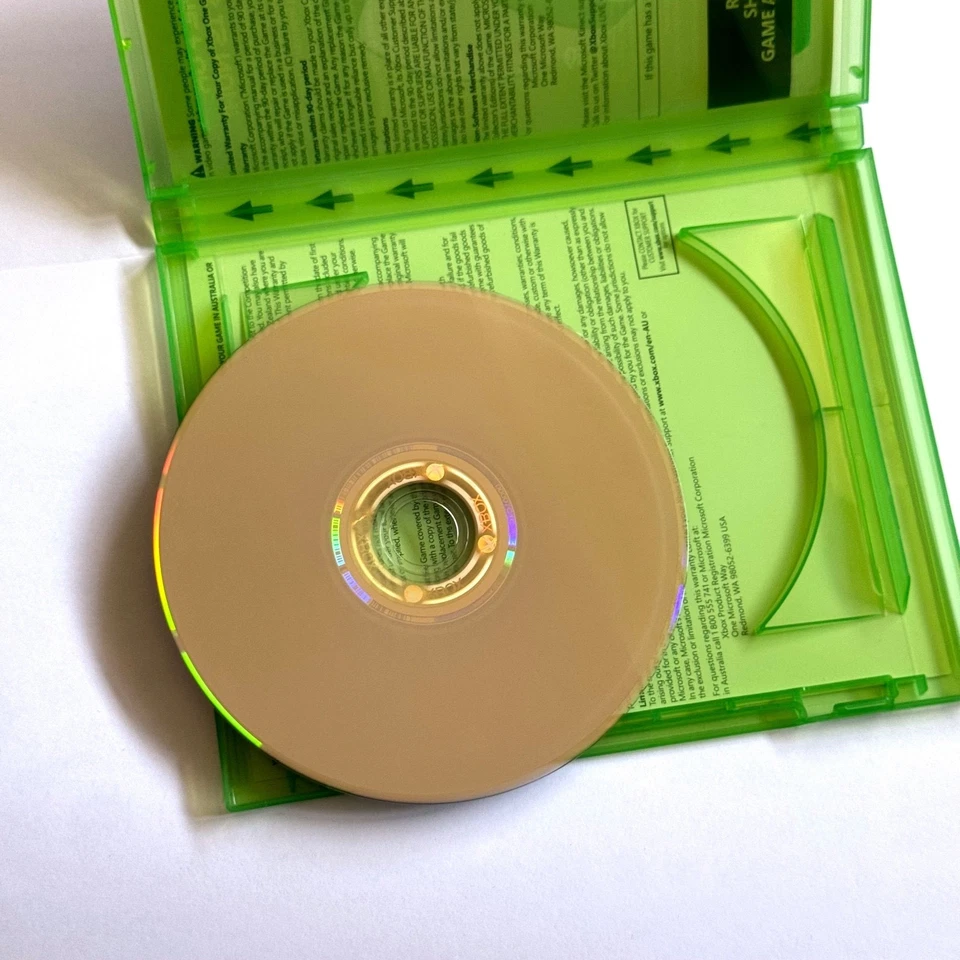 Minecraft Dungeons Ultimate Edition - Xbox Series X / Xbox One Game - Like New - Image 4 of 4