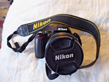 Nikon D D40 6.1MP Digital SLR Camera with  18-55mm Lens & Case - Black