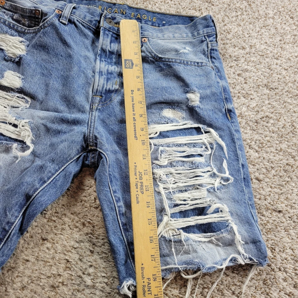 American Eagle Denim Shorts Mens 32 Blue Dark Wash Distressed Denim  - Image 4 of 4