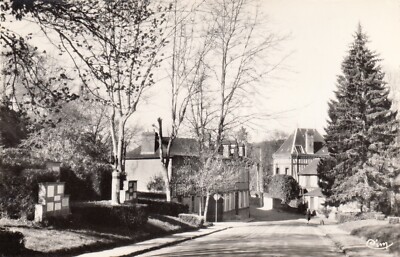 Antique postcard EURE LYONS-LA-FORÊT 23 avenue de la république