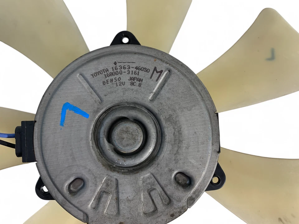 2002 LEXUS IS300 ДВИГАТЕЛЬ ВЕНТИЛЯТОРА С ЛЕЗВИЕМ 16363-46050 ЛЕВАЯ СТОРОНА ВОДИТЕЛЯ OEM 898 #A62 - Изображение 4 из 4
