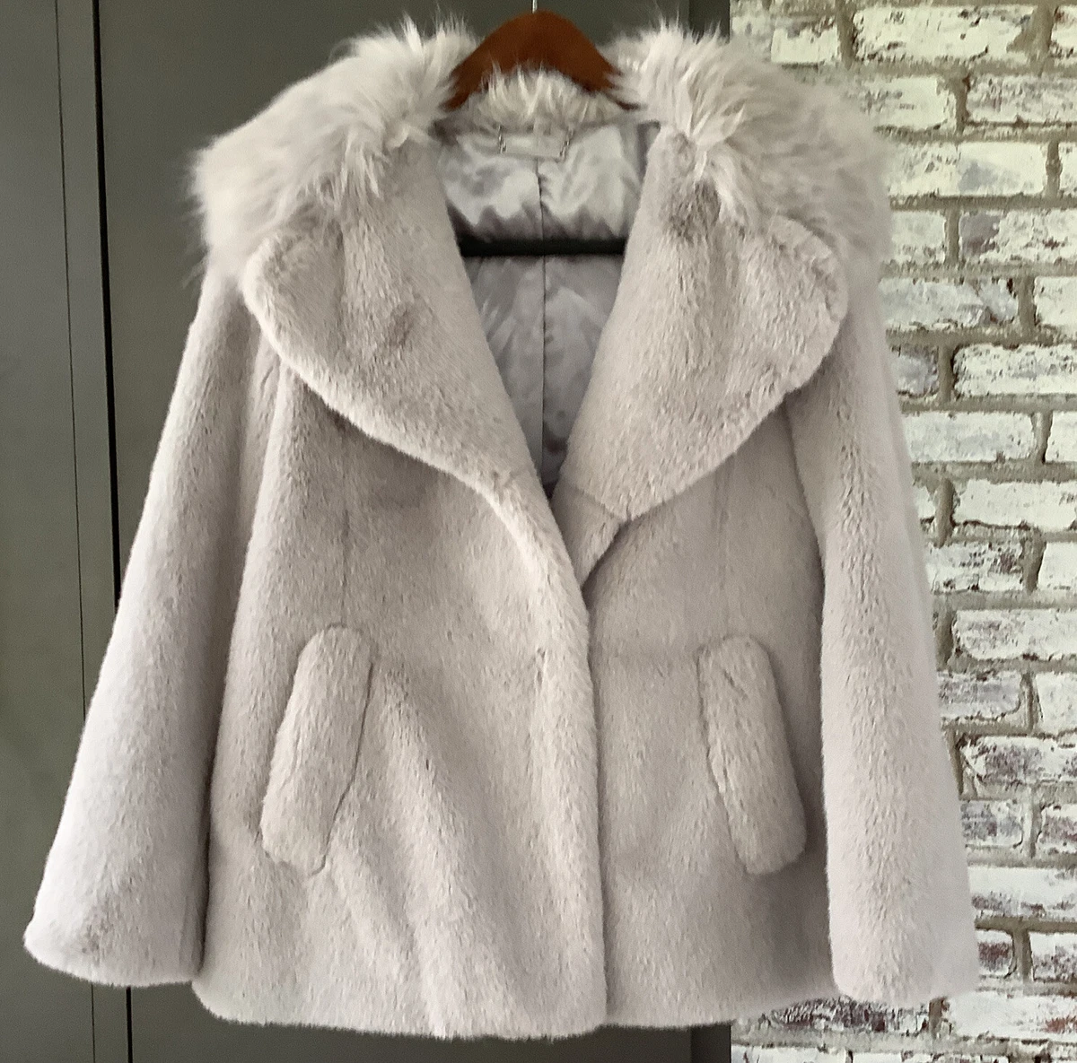 Diane von furstenberg top faux fur coat