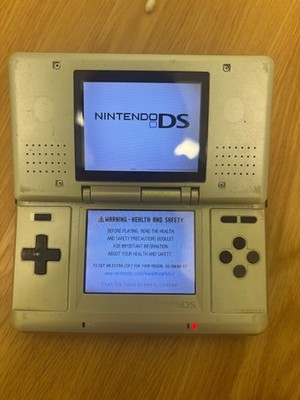 Nintendo DS Silver Handheld System - Fair Condition - TESTED AND WORKING! (3A)