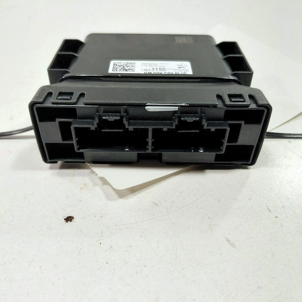 Módulo de control informático Network Gateway para camioneta GMC Sierra 1500 19-25 Foto 2 de 4