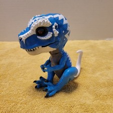 WowWee Fingerlings Ironjaw blue T Rex figure