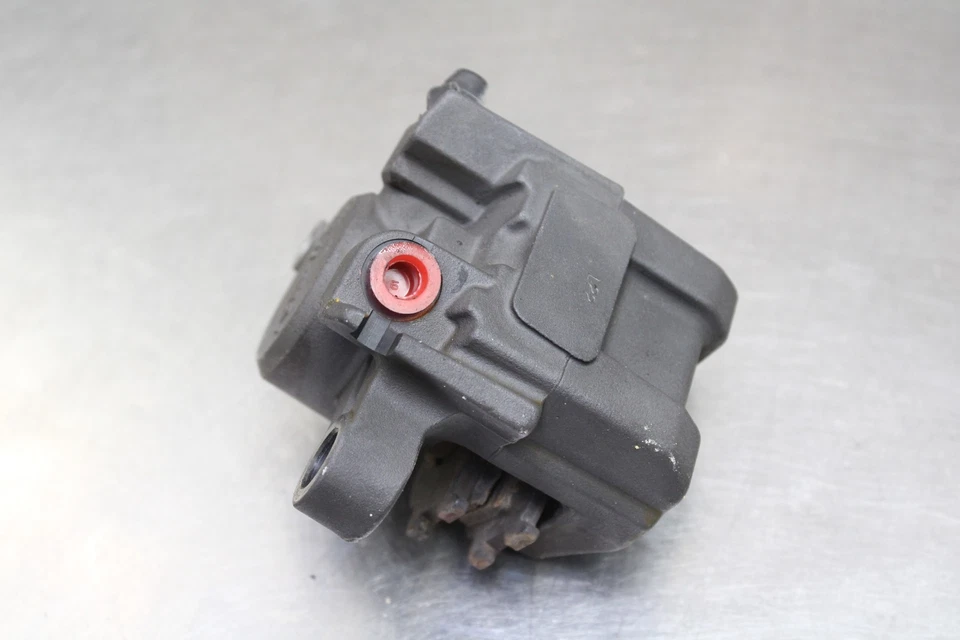 01-06 HONDA CBR600 F4I REAR BACK BRAKE CALIPER 43150-MBW-006 Foto 3 de 4