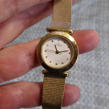 Women's SKAGEN Gold Watch 107SGGD w/ New Battery - Works Great d64