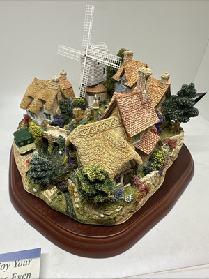 世界限定2500個 Lilliput Lane VICTORIANA Lilliput Lane products for