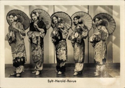 Ak Sylt-Herold-Revue, Damen in asiatischen Kostümen,... - 4813115