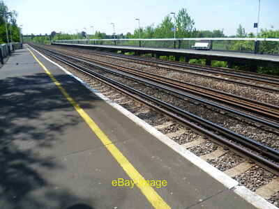 Foto 12x8 Berrylands Bahnhof New Malden 1834 ein Gesetz für den Bau einer Eisenbahn c2013