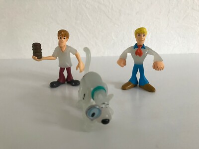   Lot Of Three Scooby Phosphorescent Figures - Doo Sammy, Fred And Scooby-Doo
