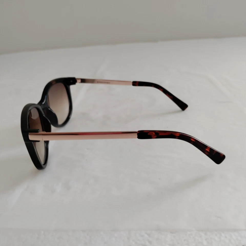 Banana Republic  Sunglasses 52-19-130 - Image 4 of 4