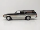 CHEVROLET Caprice Estate silver 1985 1/18 MCG MCG18478