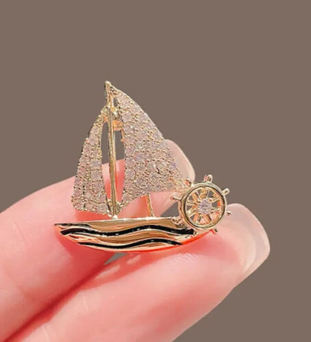 4.37 Ct Round Cut Simulated Diamond Boat Shape Brooch Pin 14k Yellow Gold Plated - Afbeelding 1 van 7