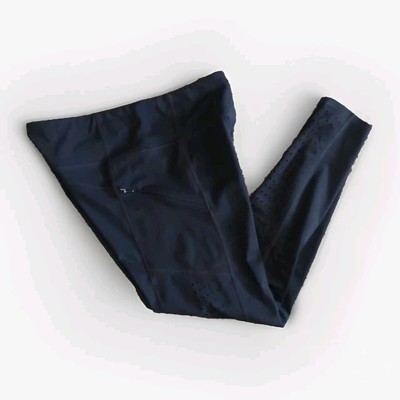 Athleta Rainier?  7/8 Tight MEDIUM Black Perforated Leg Zip Pockets Yoga