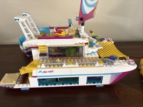 LEGO FRIENDS: 100%  Sunshine Catamaran (41317)
