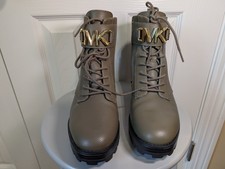 MICHAEL KORS EUC Reed Logo Combat Ankle Boot Olive Green Lace-Up Women's 7.