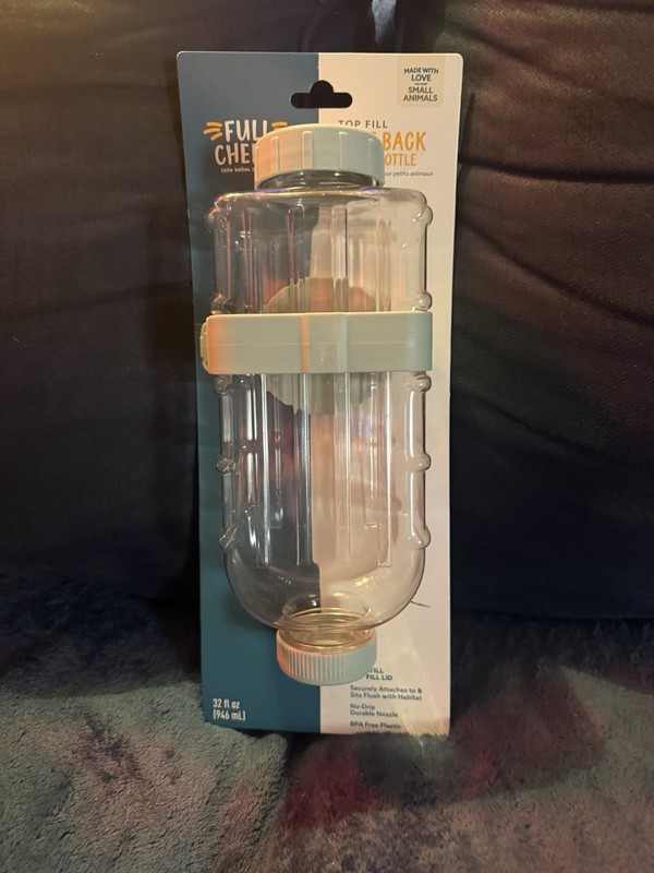 Full Cheeks Top Fill Flat Back Water Bottle 32 fl oz Clip-On Clear/White