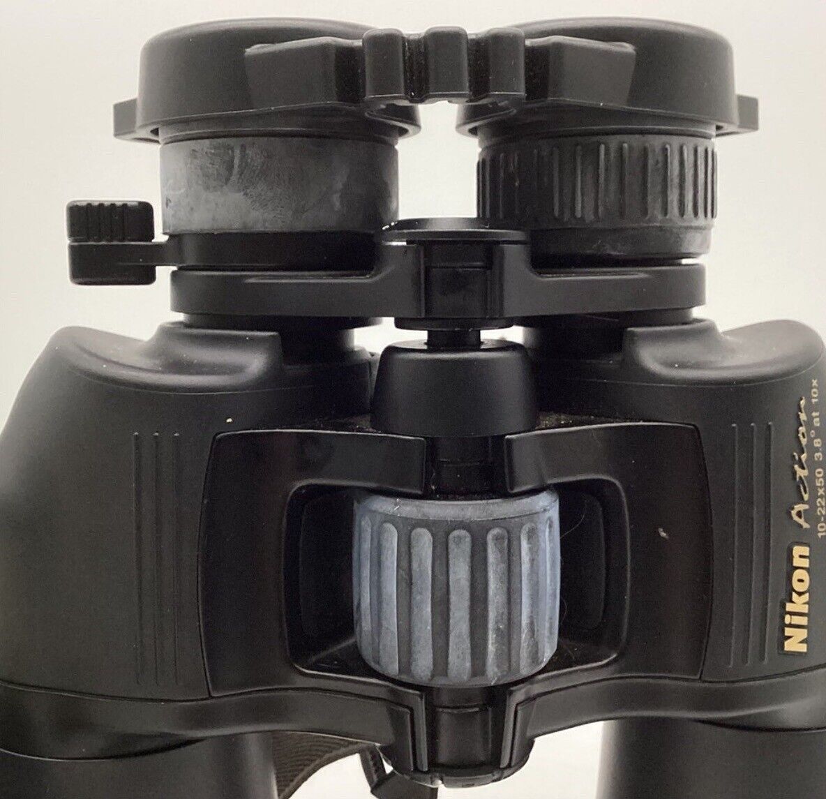 Nikon Action 10-22x50 Zoom XL Binoculars for sale online | eBay Nikon Action 10-22x50 Zoom XL Binoculars for sale online | eBay