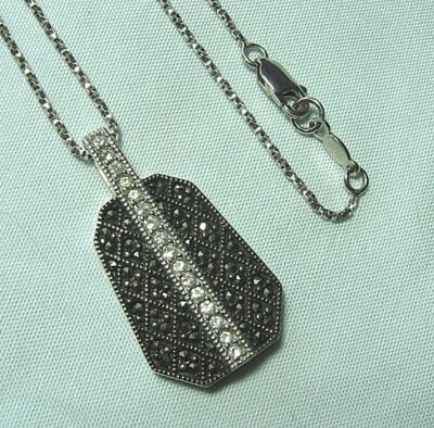 JJ Sterling Silber und Markasiten Anhänger an Sterling Kette 11,2 Gramm