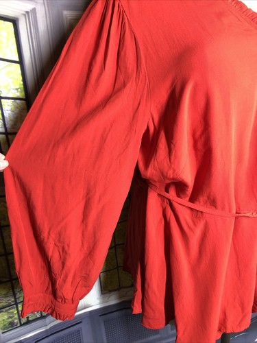 Ann Taylor LOFT Plus 22 NWT wrap and tie V neck surplice blouse RED MSRP $59 - Picture 8 of 12