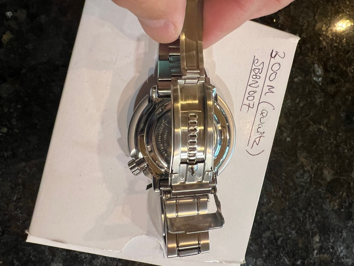 Seiko Tuna Marine Master Prospex Professional SBBN007 Mens Watch 