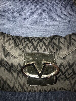 【関税&送料込】Valentino Garavani Bijoux Silver Vintage Valentino Garavani Silver V Logo Monogram Leather