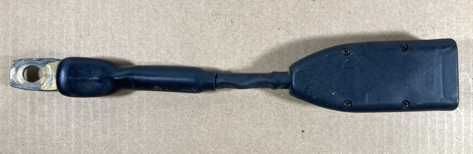 Cinturón de seguridad Opel Manta 1974-1975 cierre lado pasajero 1900 Rallye GM Foto 4 de 4