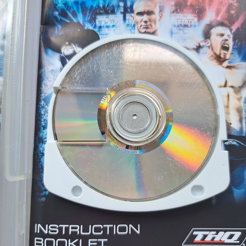 WWE Smackdown vs Raw 2011 Sony PSP gioco completo manuale wrestling raro testato ottime condizioni - Foto 3 di 6