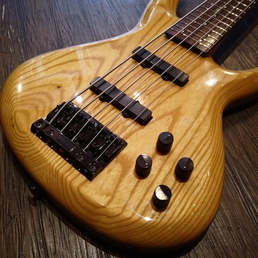 Aria Pro II AVANTE серии AVB85/5 б/у электрическая бас-гитара - Изображение 3 из 4