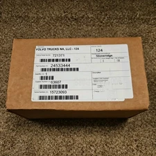 OEM Volvo Truck 24533444 SWITCH PANEL.