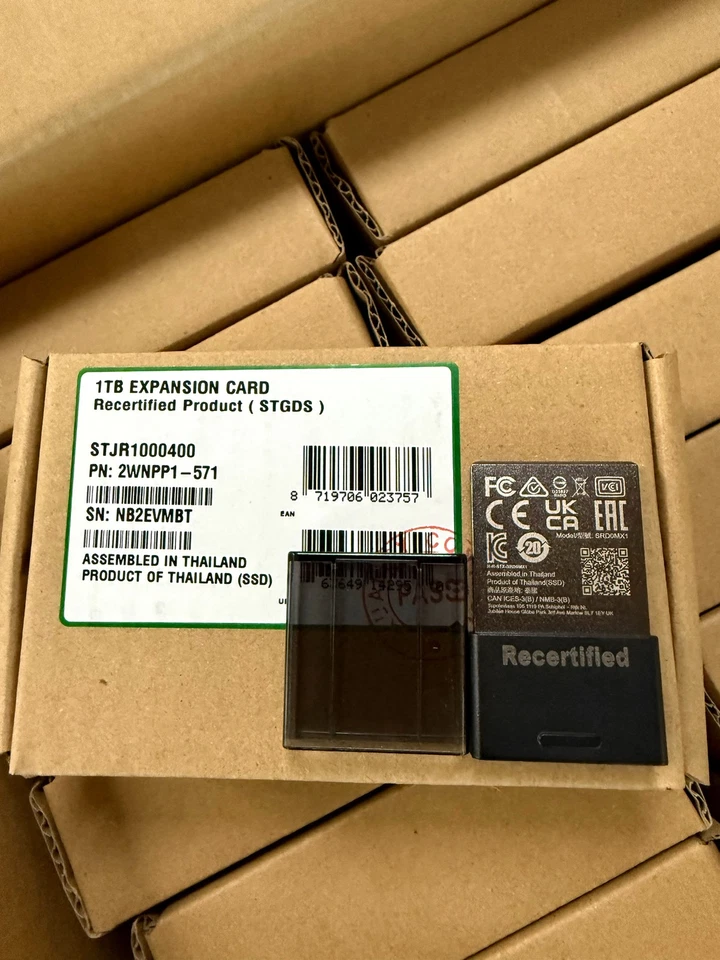 Seagate STJR1000400 1TB Storage Expansion Card for Xbox Series X/S SSD - Image 2 of 4